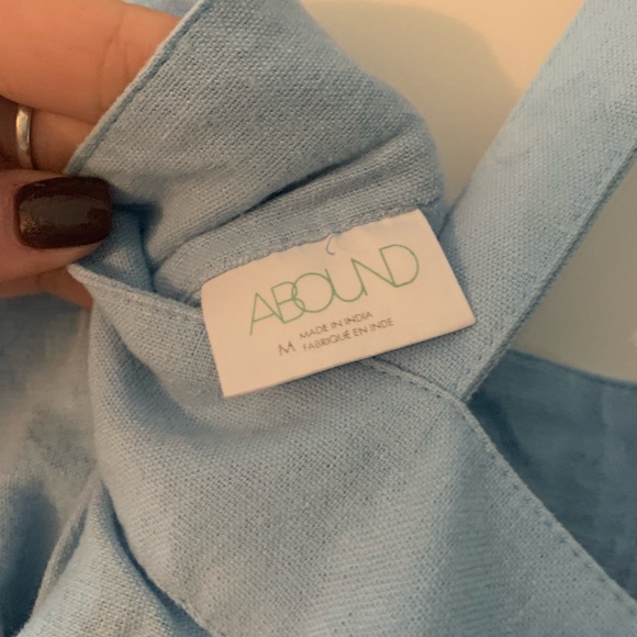 Abound tank top. - Picture 2 of 2